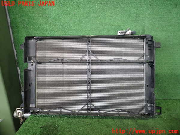 2UPJ-9230086031]ベンツ SLC200(172434)(R172)エアコンコンデンサー1 中古_2
