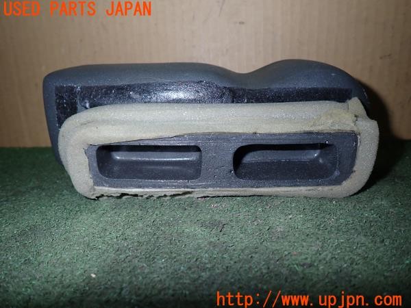 3UPJ=9230090631]アルファロメオ 156 GTA(932AXB)ALCABO? アルカボ ? ドリンクホルダー 中古_4