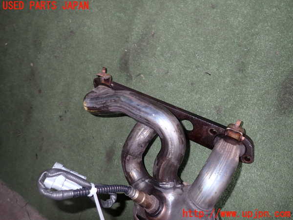 2UPJ-9230092041]アルファロメオ・156 GTA(932AXB)エキマニ1 (触媒 マニバーター) 中古_2