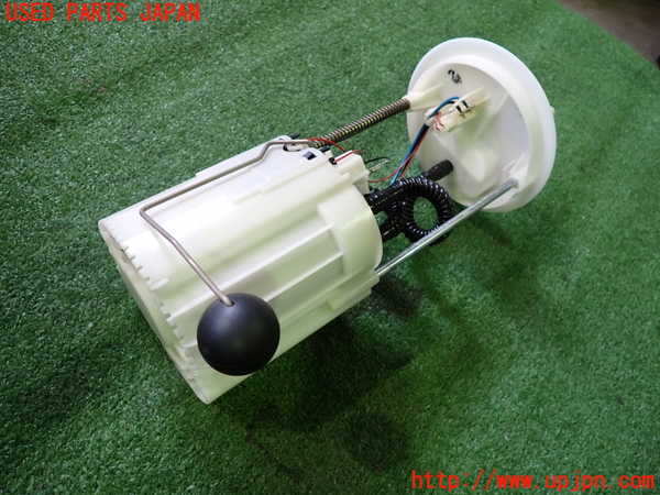 2UPJ-9230092510]アルファロメオ・156 GTA(932AXB)燃料ポンプ 中古_2