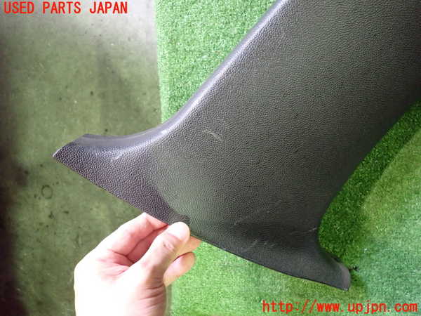 2UPJ-9230097665]アルファロメオ・156 GTA(932AXB)右センターピラートリム 中古_2