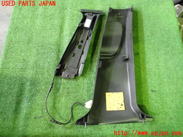 2UPJ-9230097670]アルファロメオ・156 GTA(932AXB)左センターピラートリム 中古_2