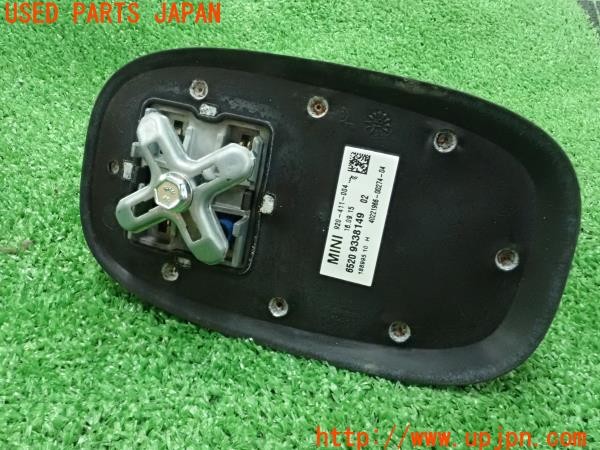 3UPJ=9230100510]BMW ミニ(MINI)クーパーS クラブマン(LN20 F54)純正 アンテナ カバー付 中古_4
