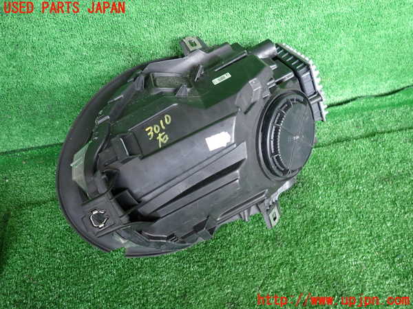 2UPJ-9230101130]BMW ミニ(MINI)クーパーS クラブマン(LN20)右ヘッドライト LED 中古 (F54)_3