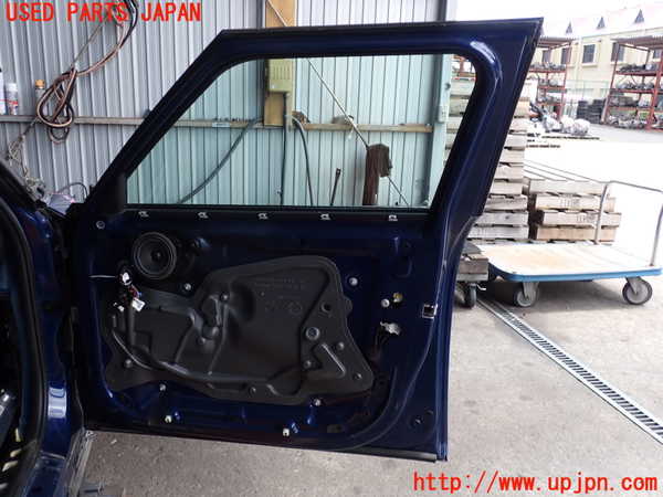 2UPJ-9230101230]BMW ミニ(MINI)クーパーS クラブマン(LN20)右前ドア (43R-011025) 中古 (F54)_4