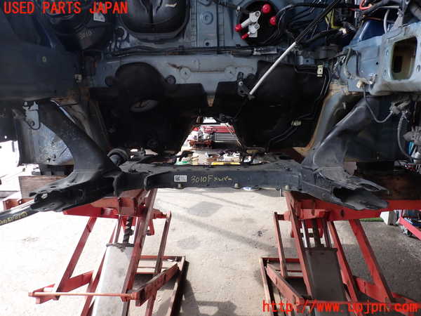 2UPJ-9230105285]BMW ミニ(MINI)クーパーS クラブマン(LN20)フロントメンバー 中古 (F54)_2