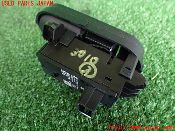 2UPJ-9230106308]BMW ミニ(MINI)クーパーS クラブマン(LN20)スイッチ3 (パーキング) 中古 (F54)_2