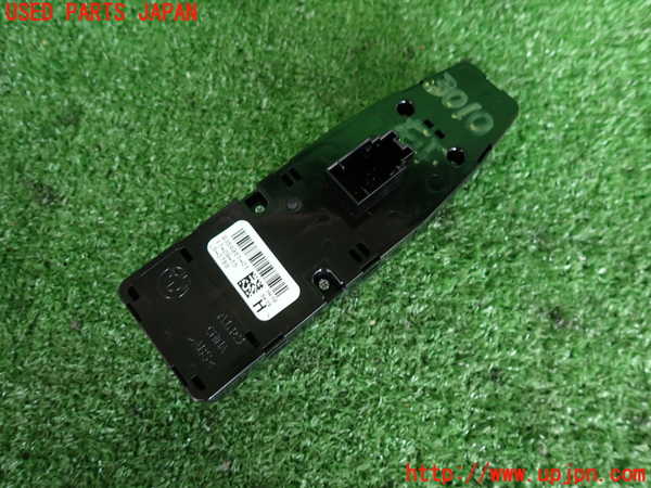 2UPJ-9230106240]BMW ミニ(MINI)クーパーS クラブマン(LN20)右前パワーウィンドウスイッチ 中古 (F54)_2