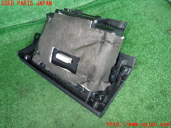 2UPJ-9230107516]BMW ミニ(MINI)クーパーS クラブマン(LN20)グローブボックス1 中古 (F54)_2