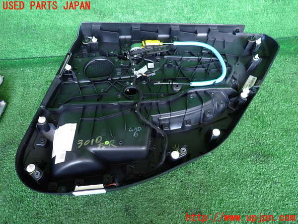 2UPJ-9230101324]BMW ミニ(MINI)クーパーS クラブマン(LN20)左後ドア内張り 中古 (F54)_3