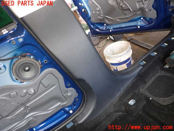 2UPJ-9230107670]BMW ミニ(MINI)クーパーS クラブマン(LN20)左センターピラートリム 中古 (F54)_3