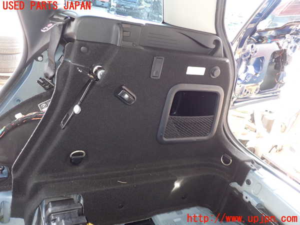 2UPJ-9230107675]BMW ミニ(MINI)クーパーS クラブマン(LN20)右リアピラートリム 中古 (F54)_3