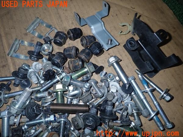 3UPJ=9230110720]シビックタイプR(FD2)前期 ネジ・ナット・ステー類 セット ジャンク_2