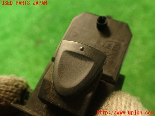 2UPJ-9230116245]シビック タイプR(FD2)左前パワーウィンドウスイッチ 中古_2