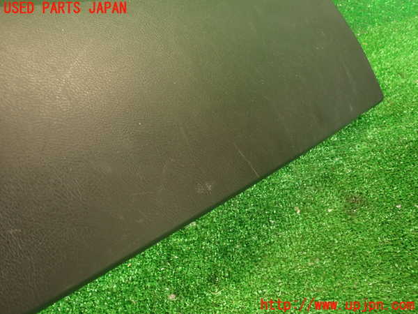 2UPJ-9230117516]シビック タイプR(FD2)グローブボックス1 中古_2
