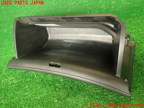 2UPJ-9230117516]シビック タイプR(FD2)グローブボックス1 中古_4