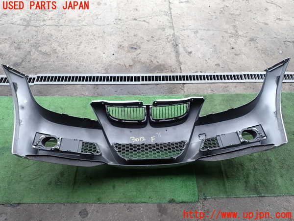 2UPJ-9230121010]BMW 325i(VB25)(E90)フロントバンパー 中古_5