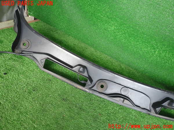 2UPJ-9230121190]BMW 325i(VB25)(E90)カウルトップ 中古_3