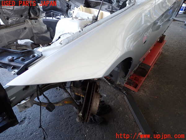 2UPJ-9230121082]BMW 325i(VB25)(E90)左前フェンダー 中古_2