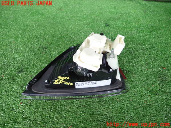 2UPJ-9230121552]BMW 325i(VB25)(E90)左リアフィニッシャー 中古_3