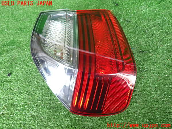 2UPJ-9230121536]BMW 325i(VB25)(E90)左テールランプ 中古_2