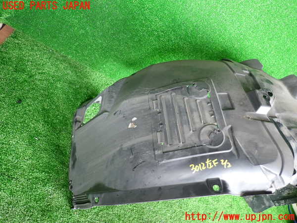 2UPJ-9230121092]BMW 325i(VB25)(E90)左前フェンダーライナー 中古_2