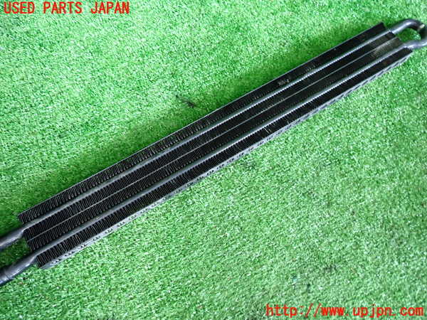 2UPJ-9230122482]BMW 325i(VB25)(E90)オイルクーラー2 中古_2