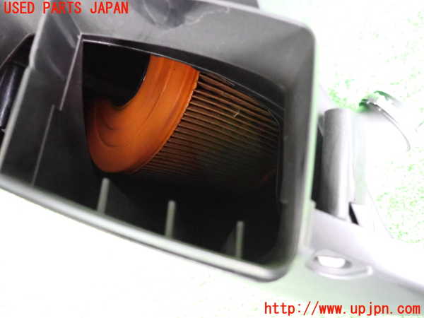 2UPJ-9230122560]BMW 325i(VB25)(E90)エアクリーナーボックス 中古_5