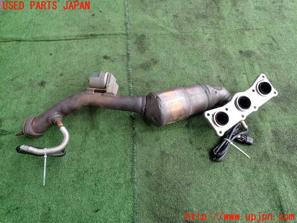 2UPJ-9230122662]BMW 325i(VB25)(E90)触媒2 中古_2