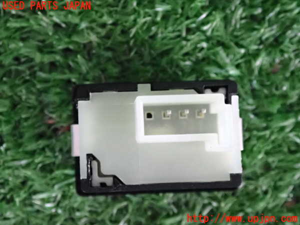 2UPJ-9230126307]BMW 325i(VB25)(E90)スイッチ2 (トランク) 中古_3