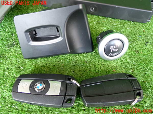 2UPJ-9230126110]BMW 325i(VB25)(E90)エンジンコンピューター DME 中古_4