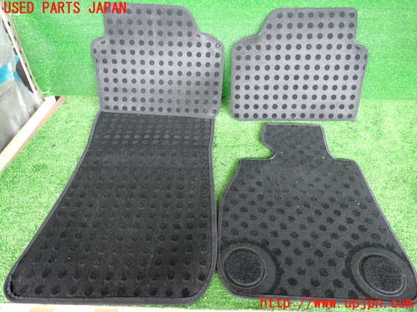 2UPJ-9230127800]BMW 325i(VB25)(E90)フロアマット 中古_4