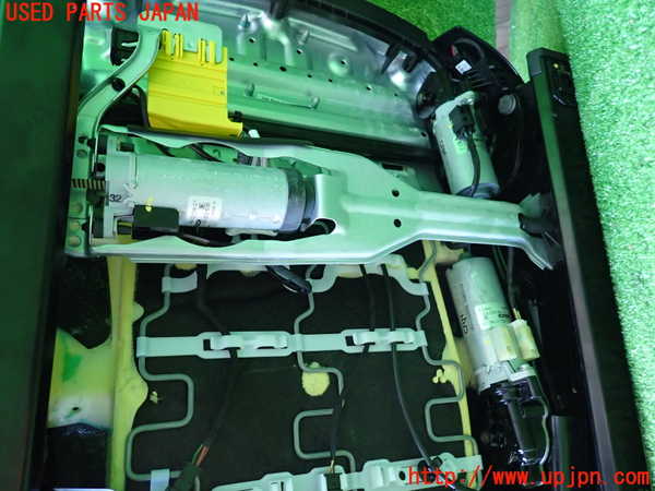 2UPJ-9230127065]BMW 325i(VB25)(E90)助手席シート 中古_5