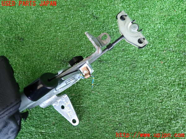 2UPJ-9230127550]BMW 325i(VB25)(E90)サイドブレーキレバー 中古_3