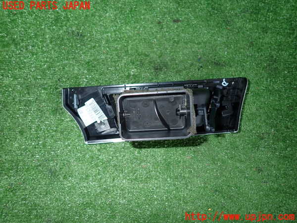 2UPJ-9230127526]BMW 325i(VB25)(E90)エアコン吹き出し口1 (右) 中古_3