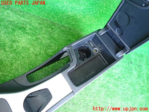 2UPJ-9230127540]BMW 325i(VB25)(E90)センターコンソール 中古_3