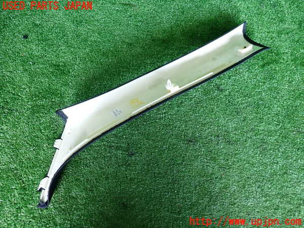 2UPJ-9230127655]BMW 325i(VB25)(E90)右フロントピラートリム 中古_3
