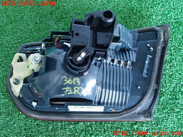 2UPJ-9230131552]BMW 328i(3A20)左リアフィニッシャー 中古 F30_2