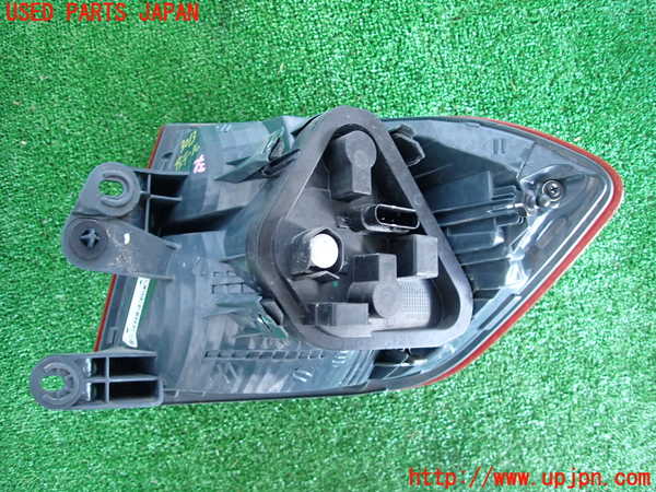 2UPJ-9230131536]BMW 328i(3A20)左テールランプ 中古 F30_2
