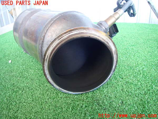 2UPJ-9230132661]BMW 328i(3A20)触媒1 中古 F30_3