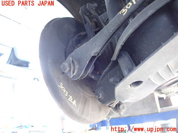 2UPJ-9230134305]BMW 328i(3A20)左リアナックルハブ 中古 F30_2