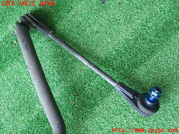 2UPJ-9230135440]BMW 328i(3A20)フロントスタビライザー 中古 F30_2