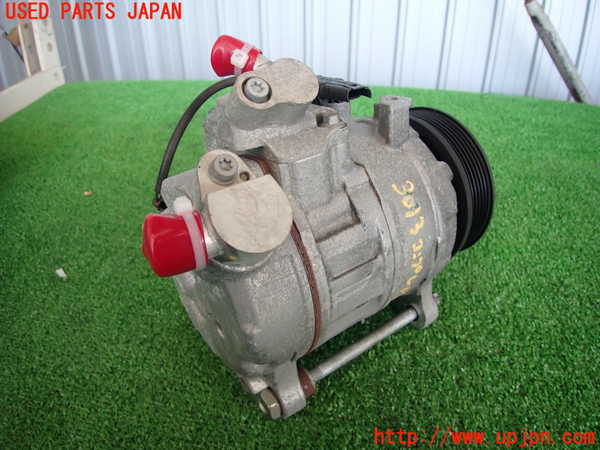 2UPJ-9230136025]BMW 328i(3A20)エアコンコンプレッサー 中古 F30_2