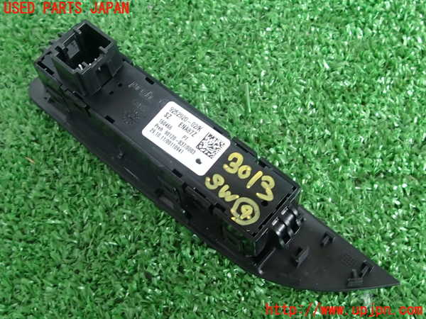 2UPJ-9230136309]BMW 328i(3A20)スイッチ4 (VSC OFF・走行モード切替) 中古 F30_2