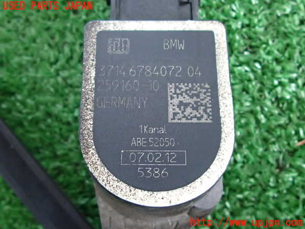 2UPJ-9230136382]BMW 328i(3A20)センサー2 中古 F30_3