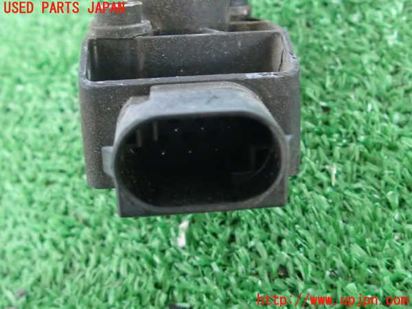 2UPJ-9230136382]BMW 328i(3A20)センサー2 中古 F30_4