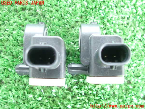 2UPJ-9230136356]BMW 328i(3A20)エアバッグセンサー1 中古 F30_4