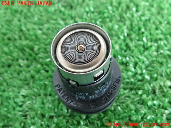 2UPJ-9230137815]BMW 328i(3A20)シガライター 中古 F30_3