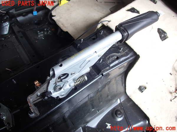 2UPJ-9230137550]BMW 328i(3A20)サイドブレーキレバー 中古 F30_3
