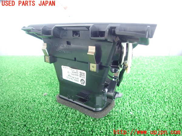2UPJ-9230137528]BMW 328i(3A20)エアコン吹き出し口3 (左) 中古 F30_3